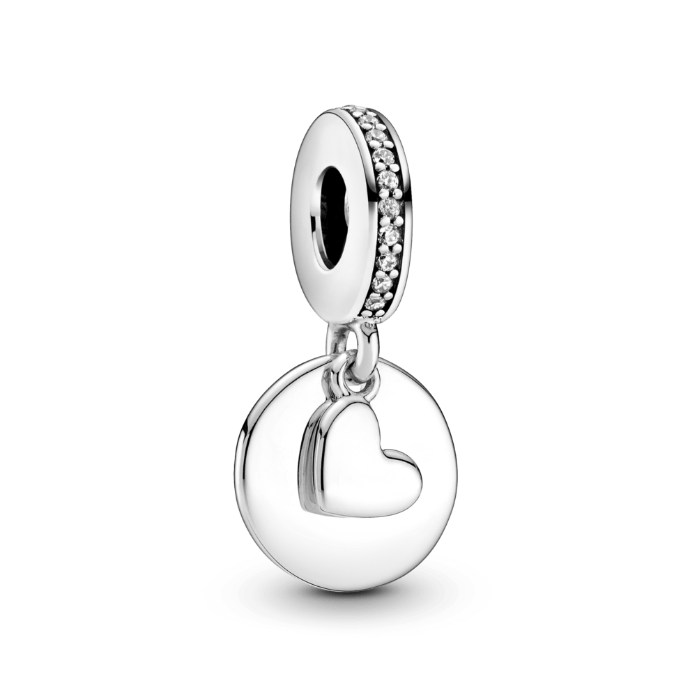 Pendentif amulette avec disque gravé en forme de cœur