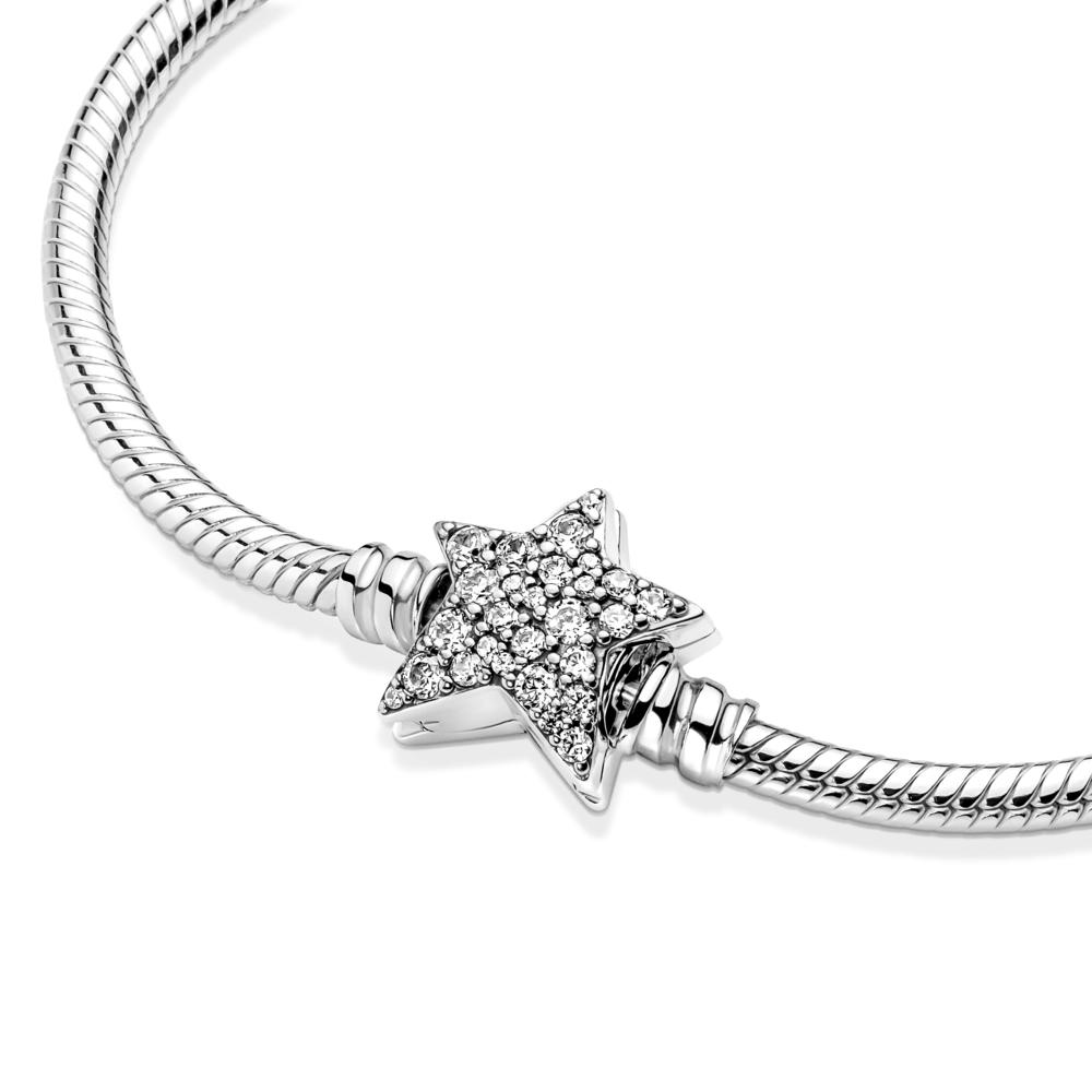 Bracelet chaîne serpent Saroch Moments avec fermoir étoile asymétrique.