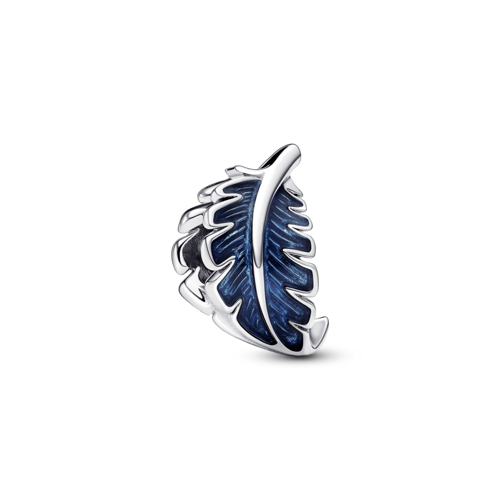 Blaues gebogenes Federamulett